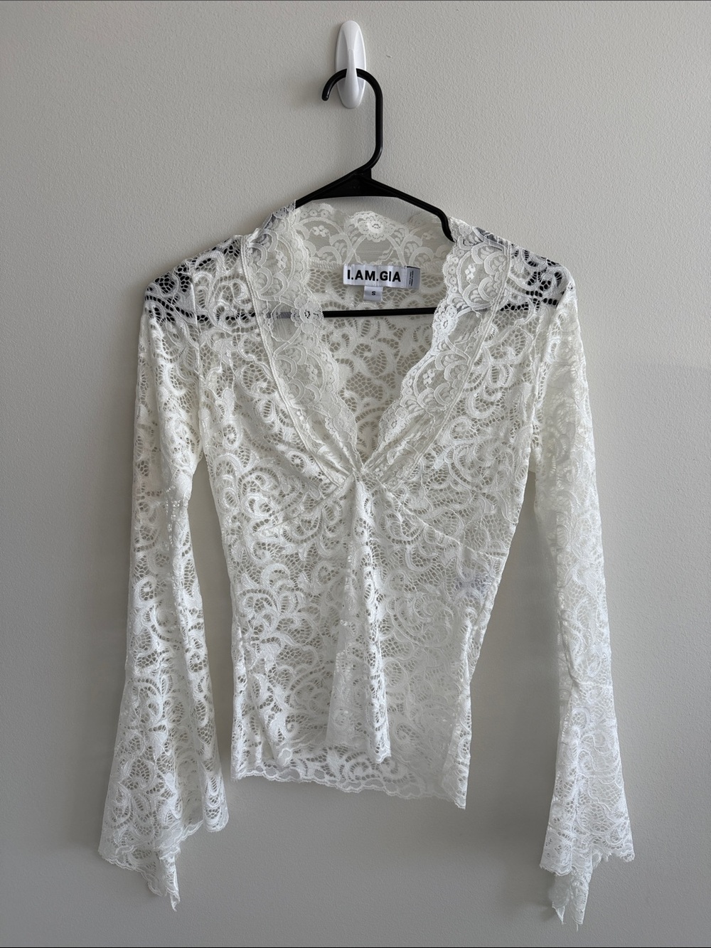 I.AM.GIA White Floral Lace V-Neck Long Sleeve Top